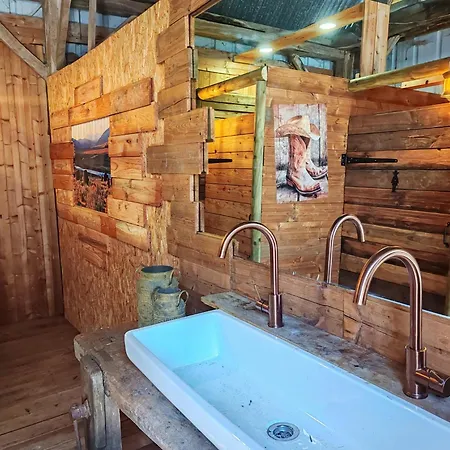 Les Ecuries Du Ranch Chalet *